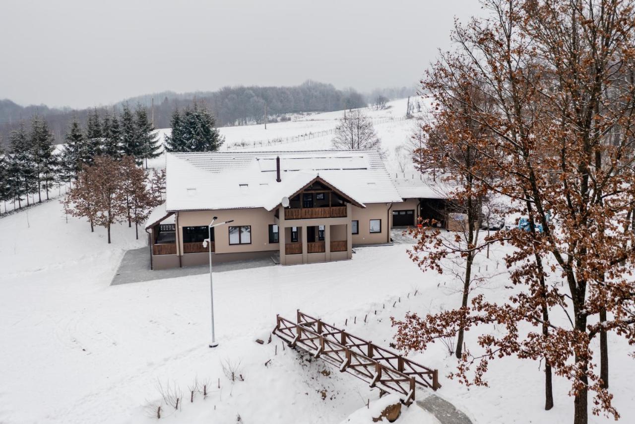 Lupeni  Transylvanian Relax House מראה חיצוני תמונה